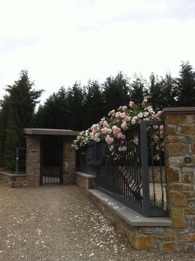 Appartamento In Villa Con Piscina - Mhateria Relais Rignano sullʼArno Exterior foto